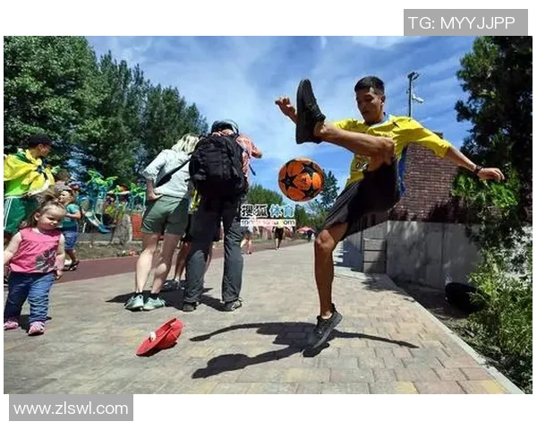 足球巨星们玩转创意沙雕广告精彩瞬间：幽默与竞技碰撞的新奇呈现